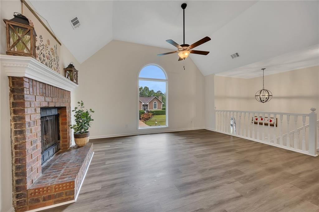 4618 Barkley Drive, Acworth, Georgia image 11