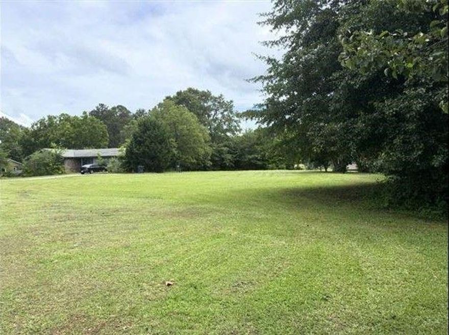 Outstanding Opportunity to build in the heart of EAST COBB. This .7 Acre lot meets Cobb County's preliminary set back requirements, on public sewer, this is a part of an assemblage of three potential buildable lots. Please see the corresponding listing (7597830) 2170 Beaver Shop Rd. New construction sells for 900k+ in this area.