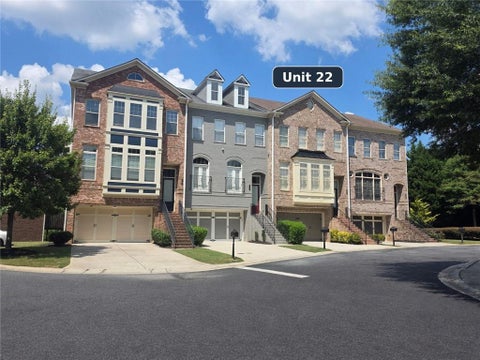 Townhouse For Sale - 105 Ryan Way #22<br/> Smyrna, GA 30080
