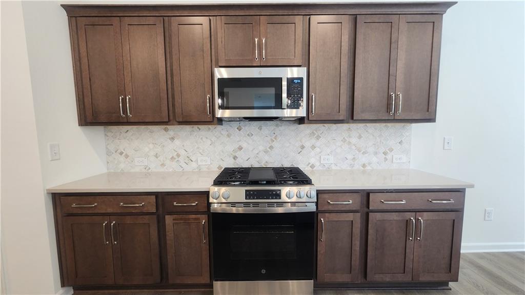 402 Silverleaf Trail