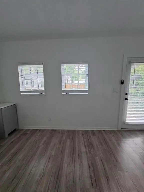 Atlanta, Georgia 30310, United States, 5 Bedrooms Bedrooms, ,4 BathroomsBathrooms,Residential,Coming Soon,173792