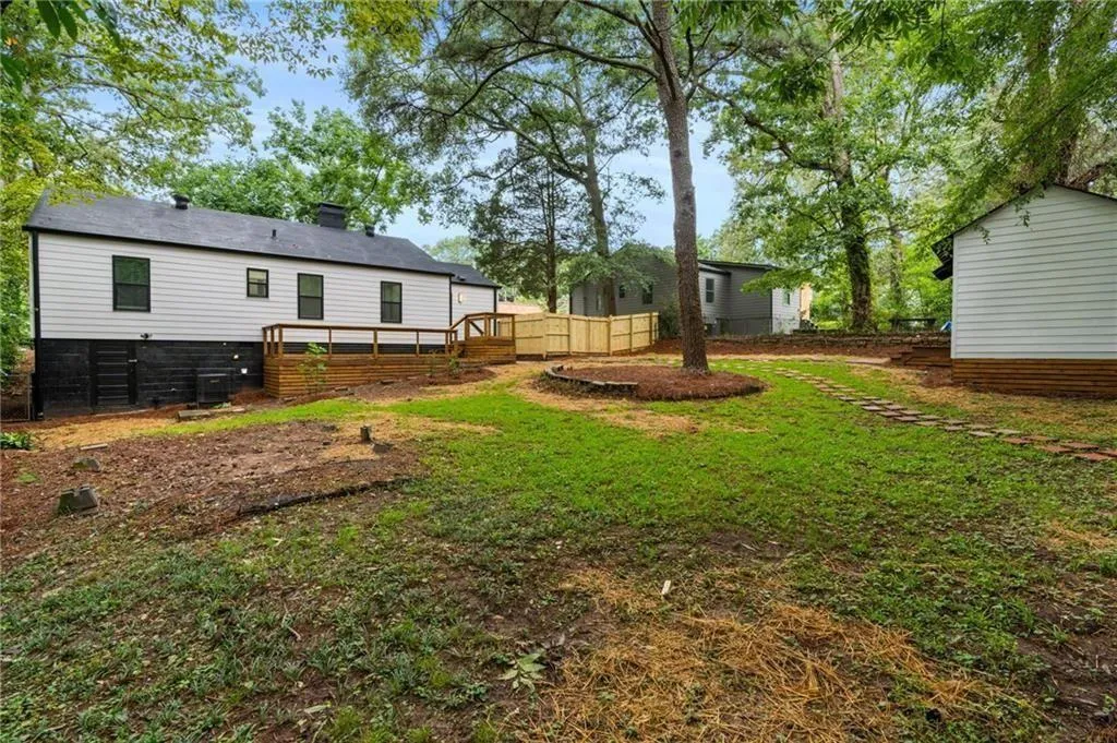 Atlanta, Georgia 30310, United States, 5 Bedrooms Bedrooms, ,4 BathroomsBathrooms,Residential,Coming Soon,173792