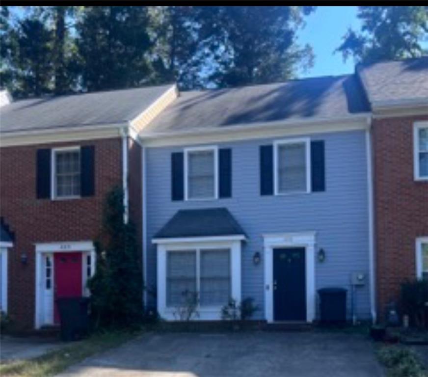 This stunning, newly renovated townhouse is nestled in one of the most sought-after neighborhoods, offering proximity to both Life University and Kennesaw State University. An ideal investment opportunity, this property welcomes rentals, with no Homeowners Association (HOA) fees, it provides flexibility and freedom for owners and renters alike.
As you enter through the tiled foyer, you are greeted by an expansive great room featuring a charming brick fireplace, perfect for cozy evenings. Adjacent to the great room is a spacious dining area, ideal for entertaining. The modern kitchen boasts crisp white cabinetry, elegant granite countertops, and a sleek tiled floor, providing both style and functionality.
,
Upstairs, you'll find two generously sized bedrooms, each with its own en-suite full bath and walk-in closet, offering plenty of storage and personal space. This move-in ready townhouse perfectly blends comfort and convenience, making it an excellent choice for anyone seeking a vibrant community close to major educational institutions, entertainment venues, recreational facilities, and shopping centers.