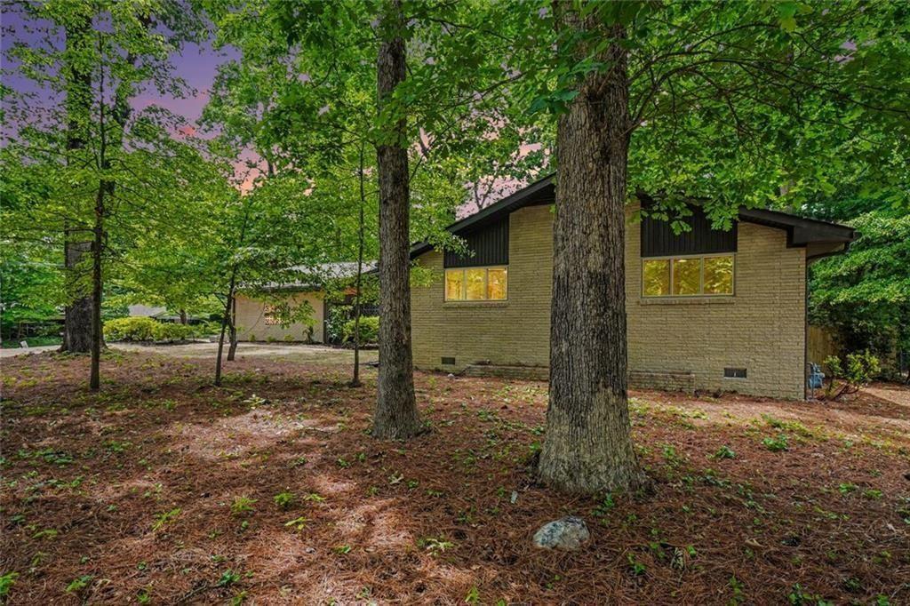 2700 Hawaii Court