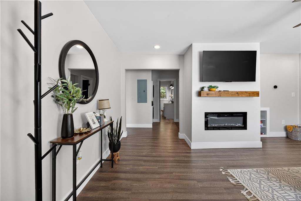 1133 Cascade Road SW