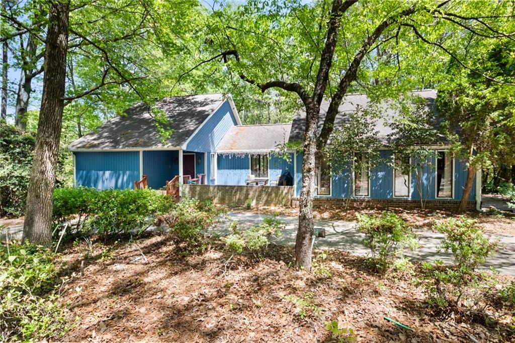 1326 Janmar Road, Snellville, Georgia image 3