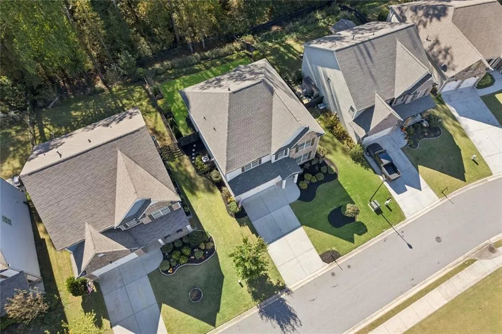 Cumming, Georgia 30028, United States, 4 Bedrooms Bedrooms, ,3 BathroomsBathrooms,Residential,Active,229242