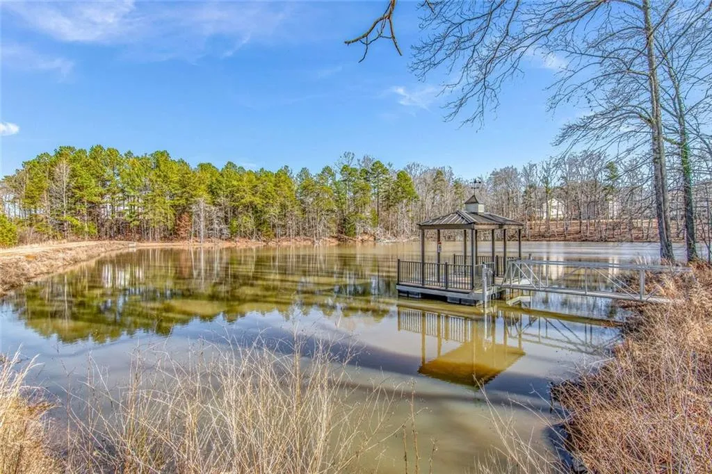 Cumming, Georgia 30028, United States, 4 Bedrooms Bedrooms, ,3 BathroomsBathrooms,Residential,Active,229242