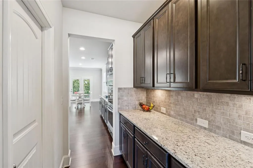 Cumming, Georgia 30028, United States, 4 Bedrooms Bedrooms, ,3 BathroomsBathrooms,Residential,Active,229242