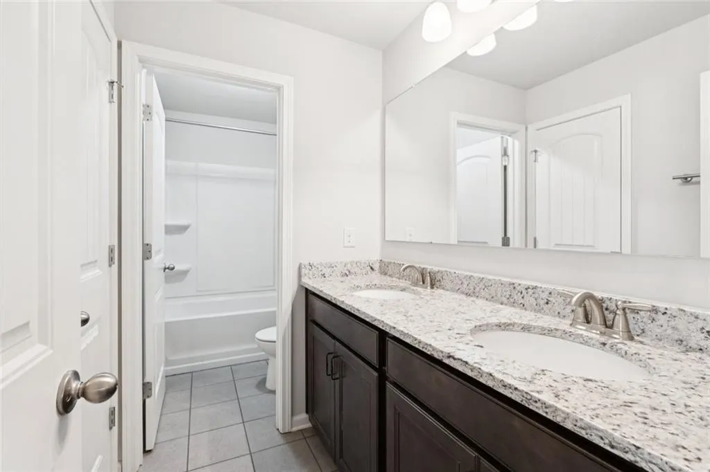 Cumming, Georgia 30028, United States, 4 Bedrooms Bedrooms, ,3 BathroomsBathrooms,Residential,Active,229242