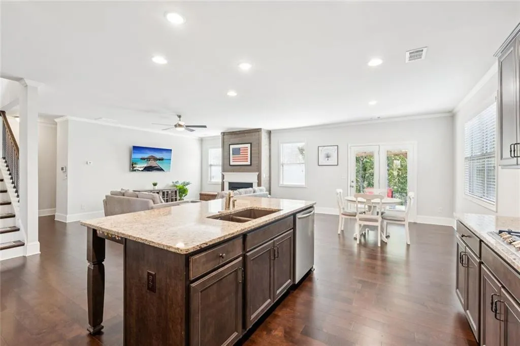 Cumming, Georgia 30028, United States, 4 Bedrooms Bedrooms, ,3 BathroomsBathrooms,Residential,Active,229242