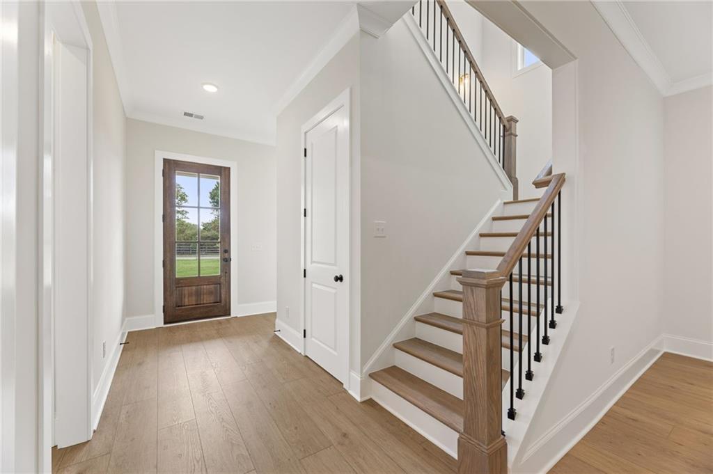 224 Knollwood Bend