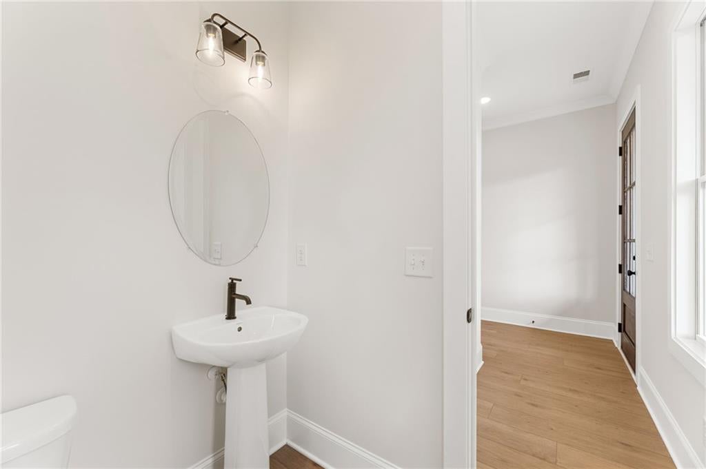 224 Knollwood Bend