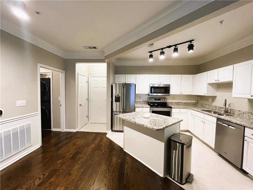 1850 Cotillion Drive 3413