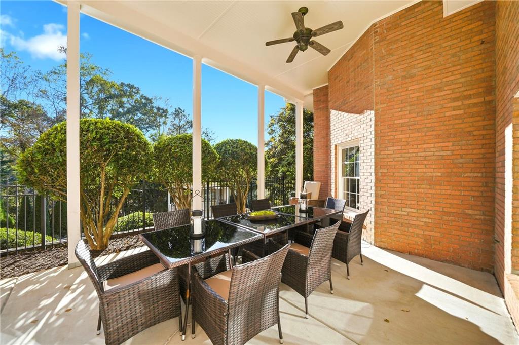 Chatsworth - Residential