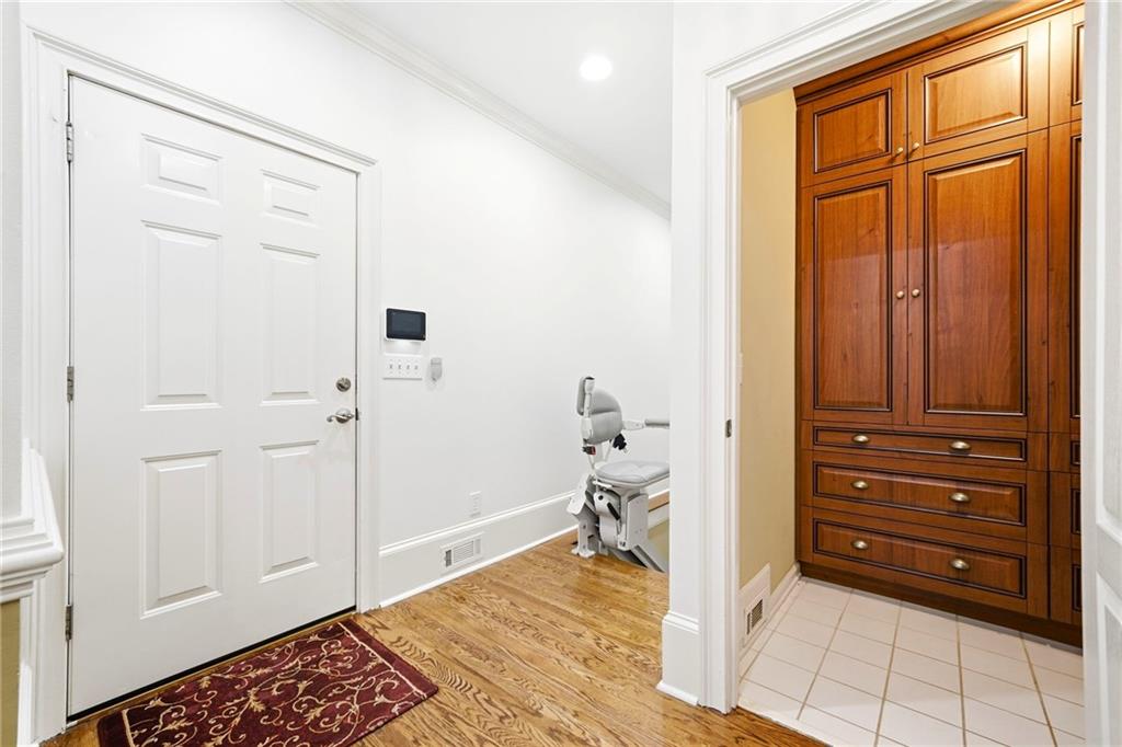 Chatsworth - Residential