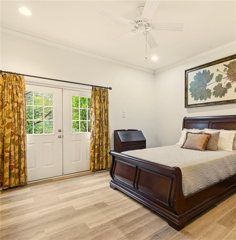 Chatsworth - Residential