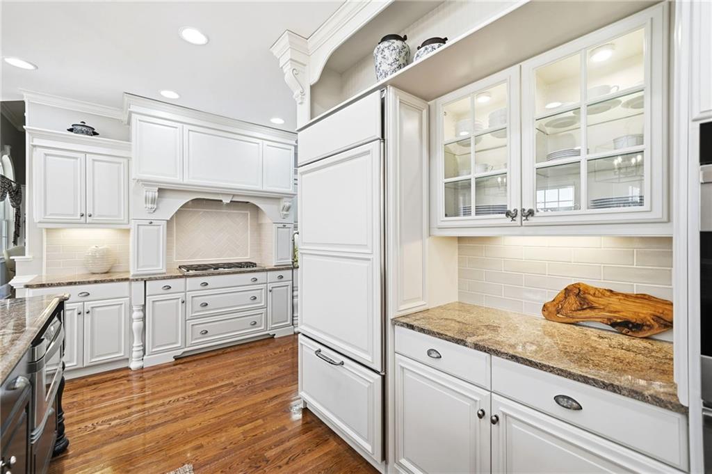 Chatsworth - Residential