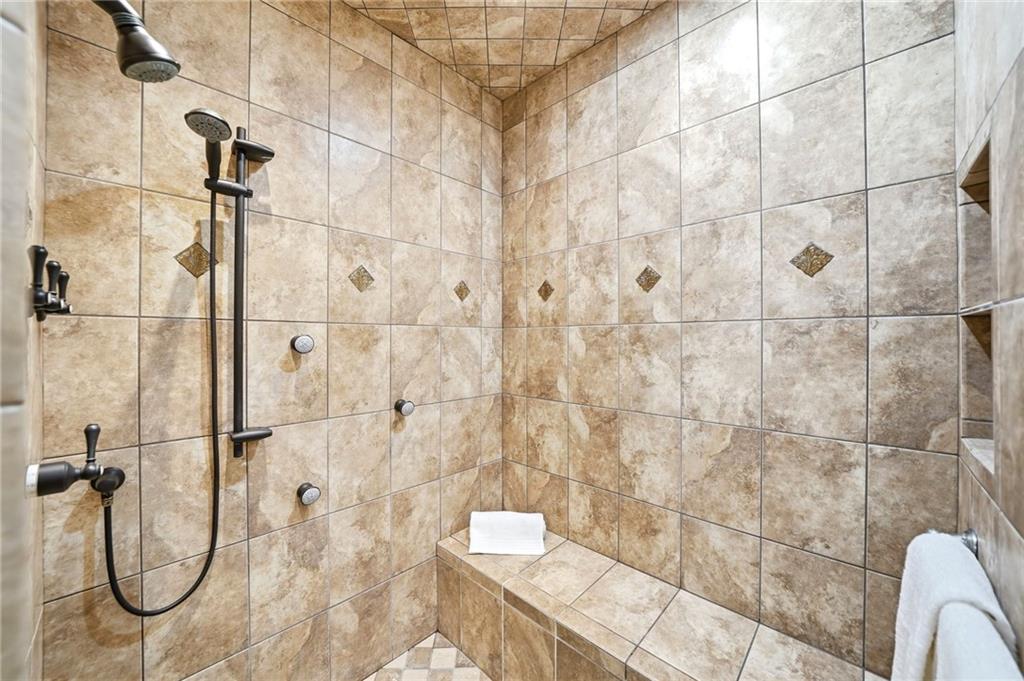 Chatsworth - Residential