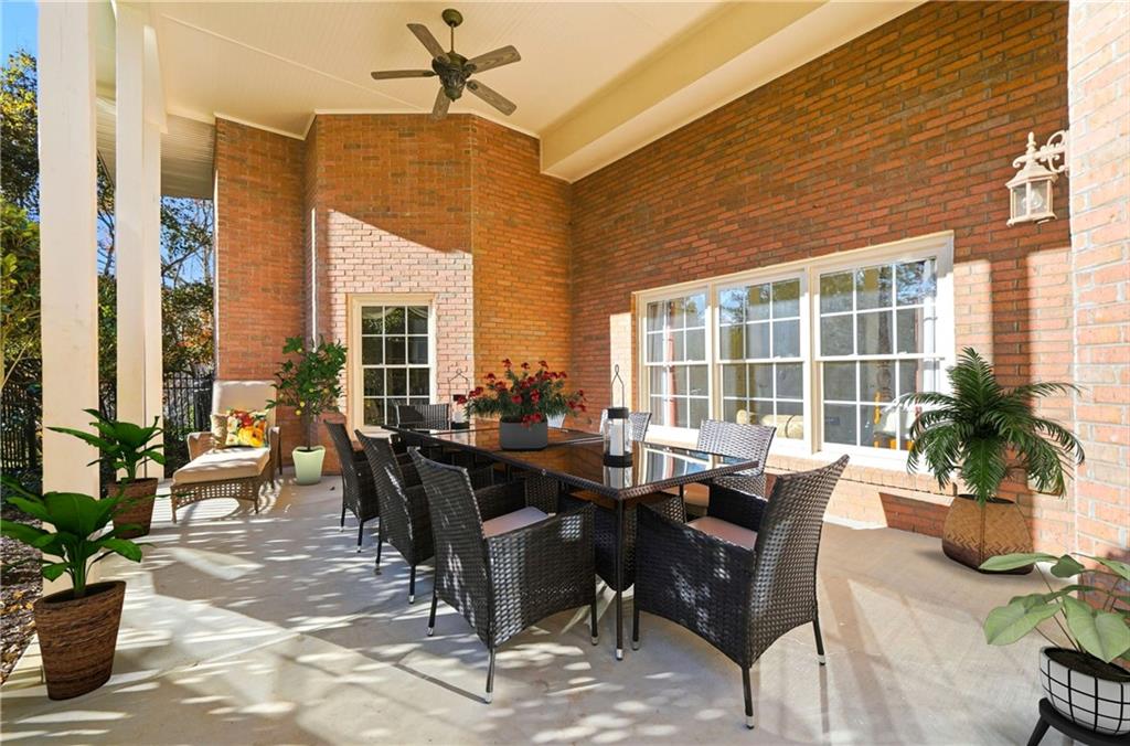 Chatsworth - Residential