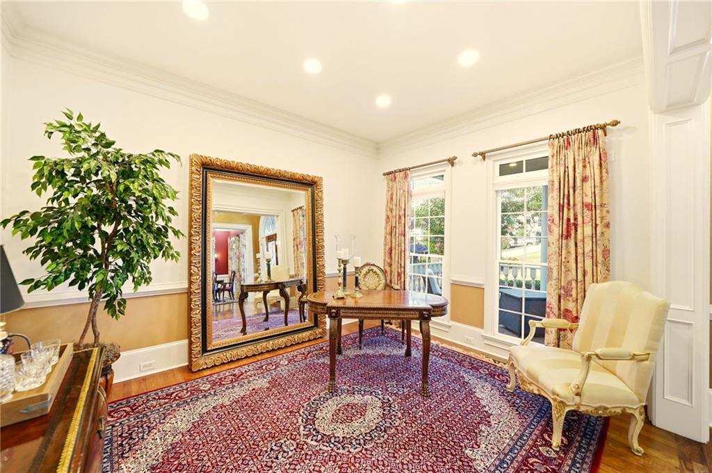 Chatsworth - Residential