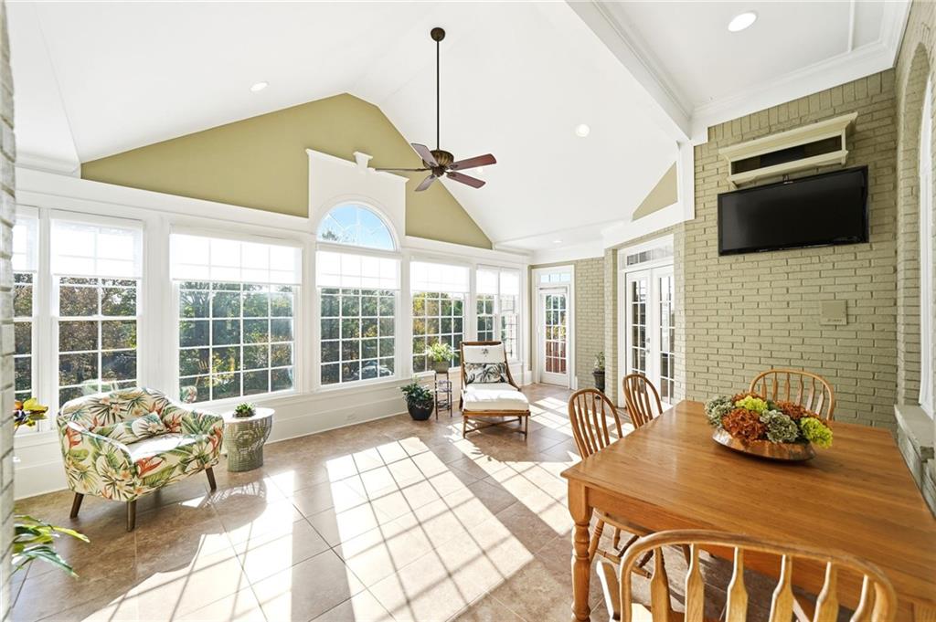 Chatsworth - Residential