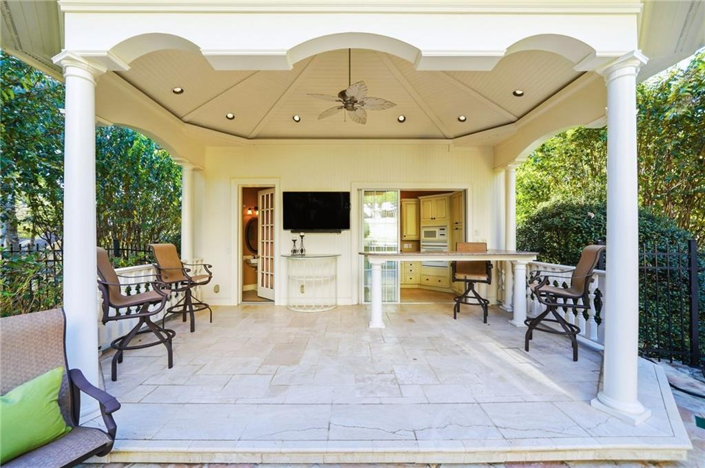 Chatsworth - Residential