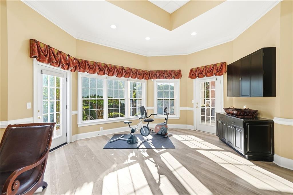 Chatsworth - Residential