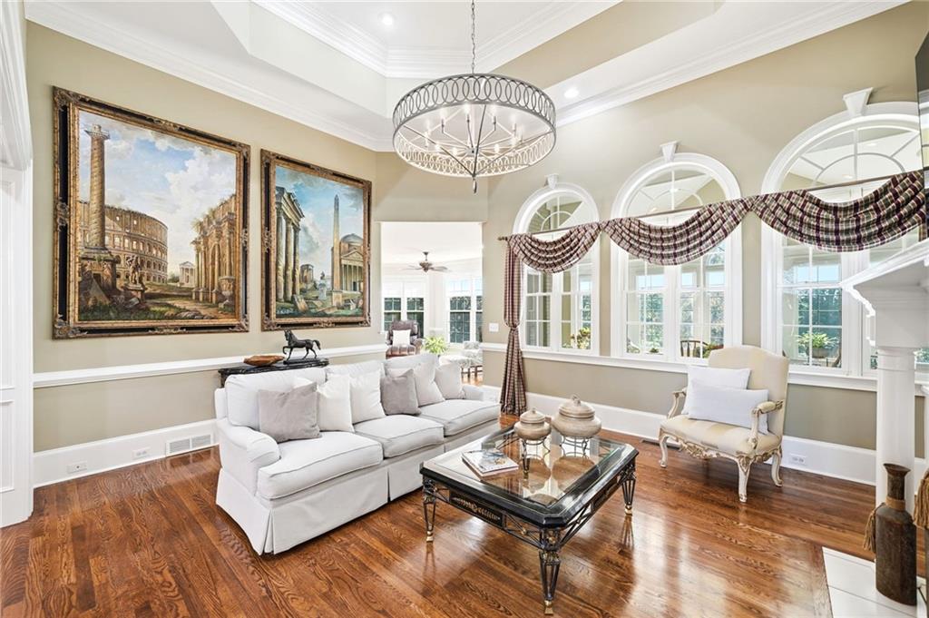 Chatsworth - Residential