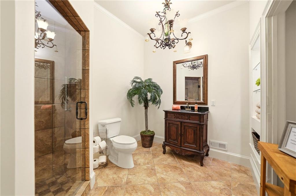 Chatsworth - Residential