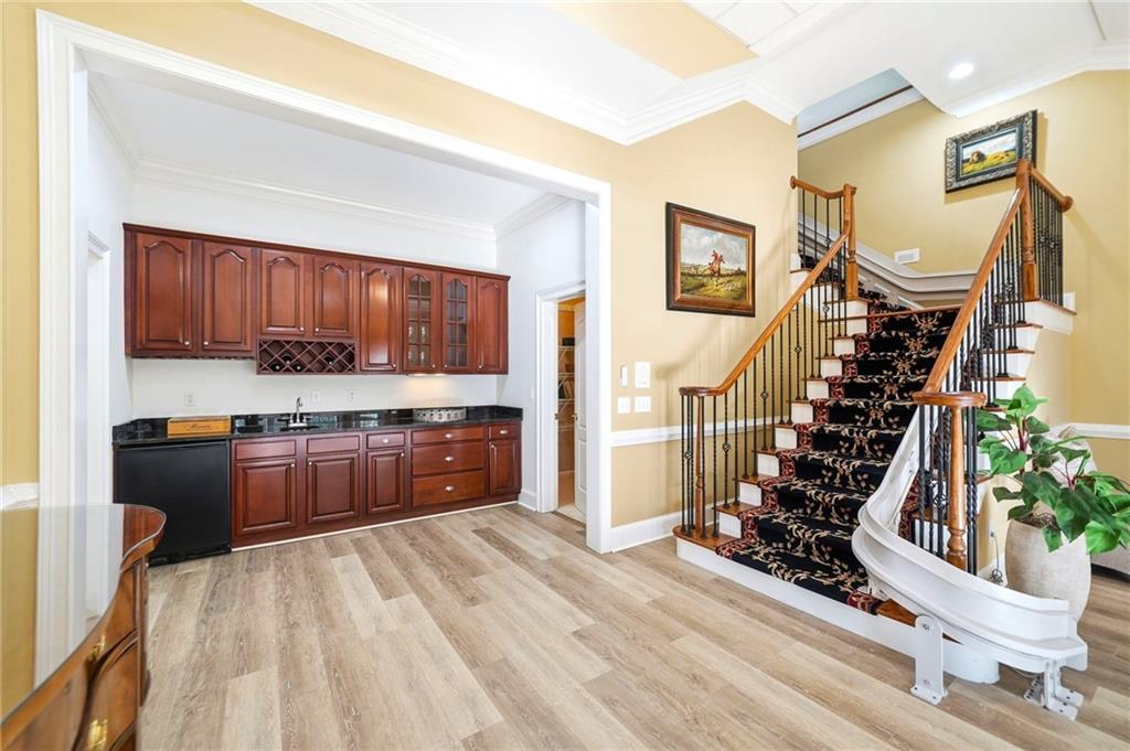 Chatsworth - Residential