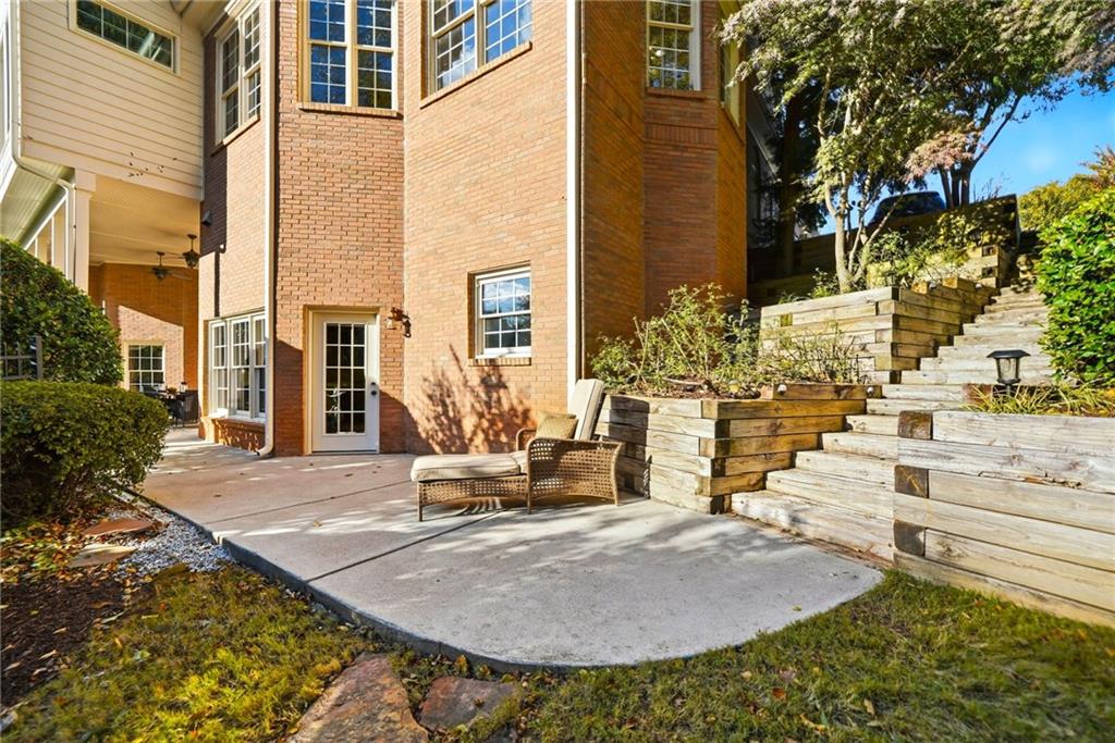 Chatsworth - Residential