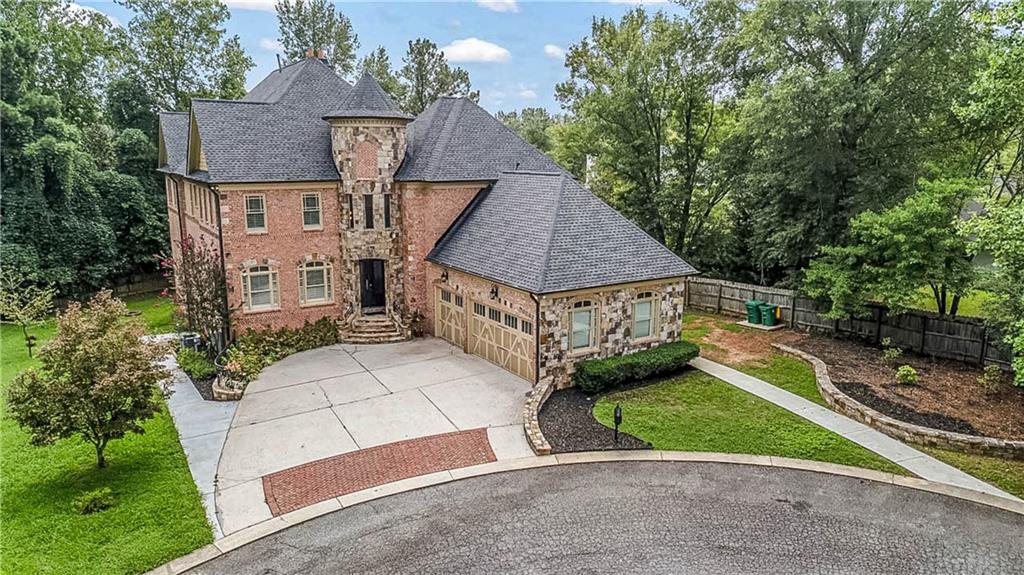 7611 Regency Circle