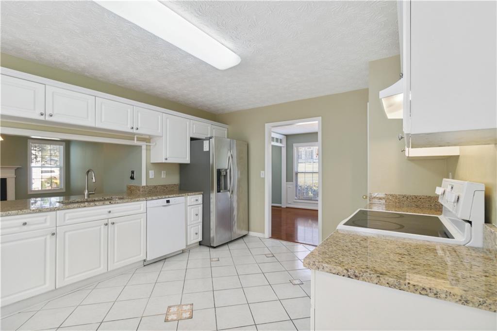 850 Madison Chase Way, Lawrenceville, Georgia image 14