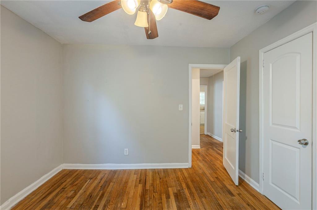 1328 Lockhaven Circle, Atlanta, Georgia image 12