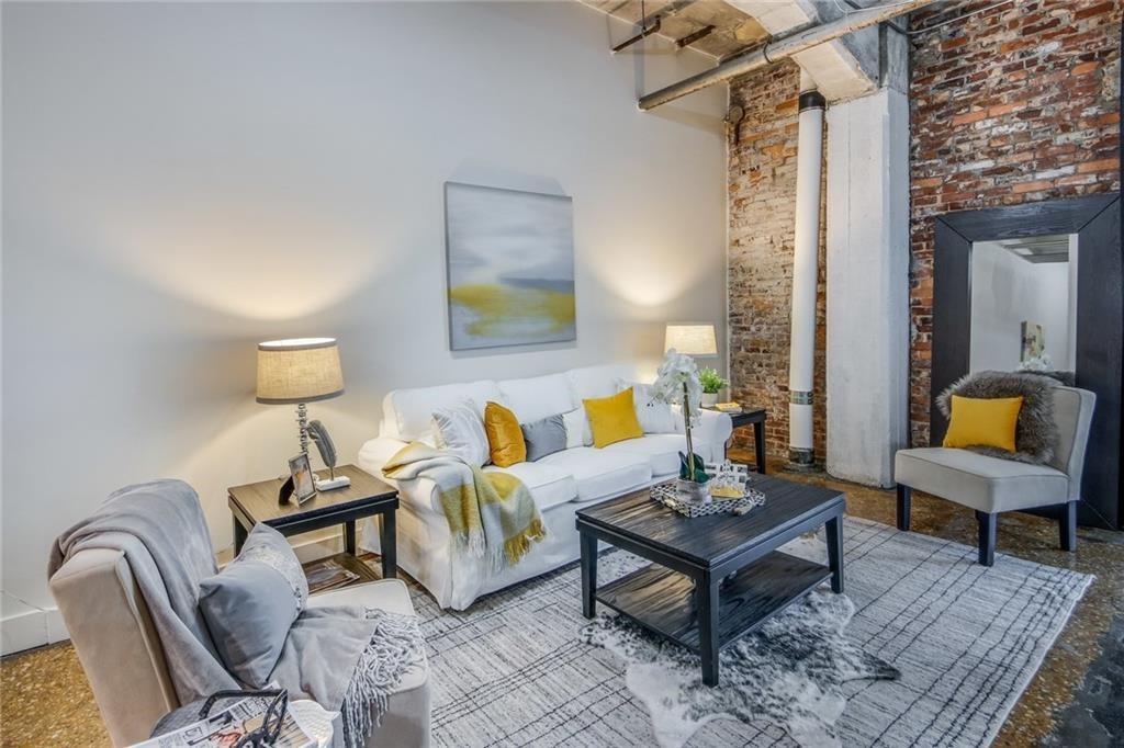 659 Auburn Avenue NE 138