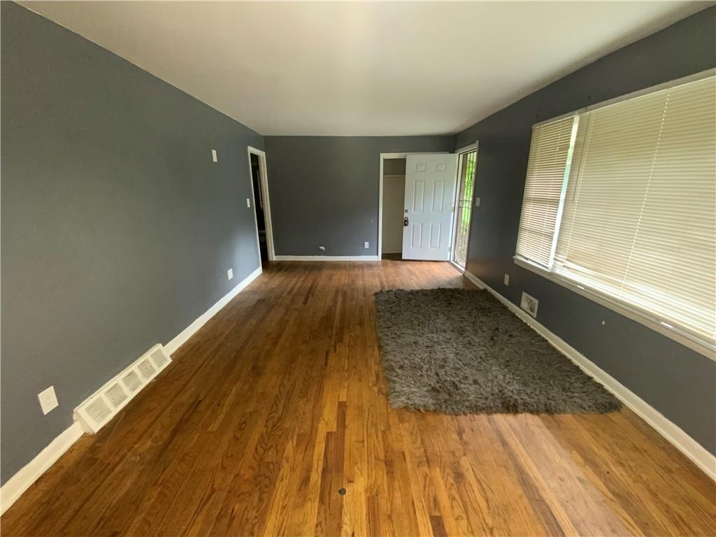 2273 Childress Drive, Atlanta, Georgia image 4