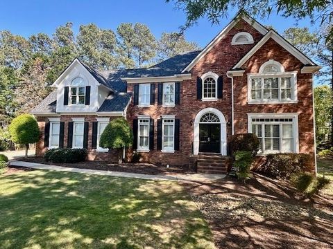 Photo of 310 High Vista Court, Alpharetta, GA 30022 (MLS # 7753429)