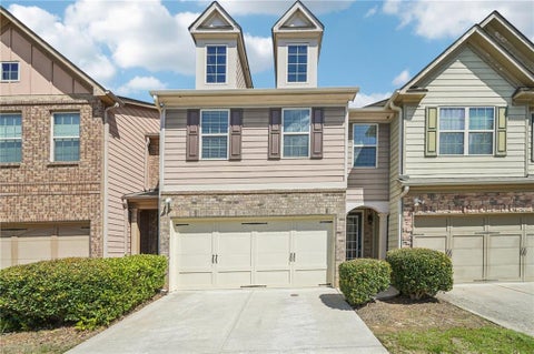 Townhouse For Sale - 1519 Creek Bend Lane<br/> Lawrenceville, GA 30043