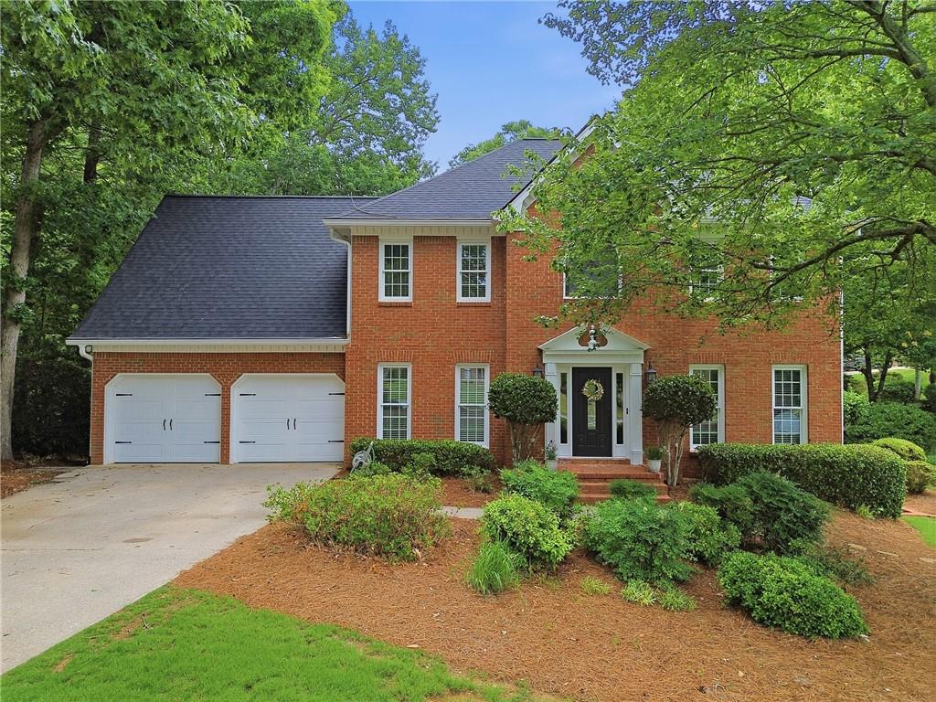 105 Curling Stone Place