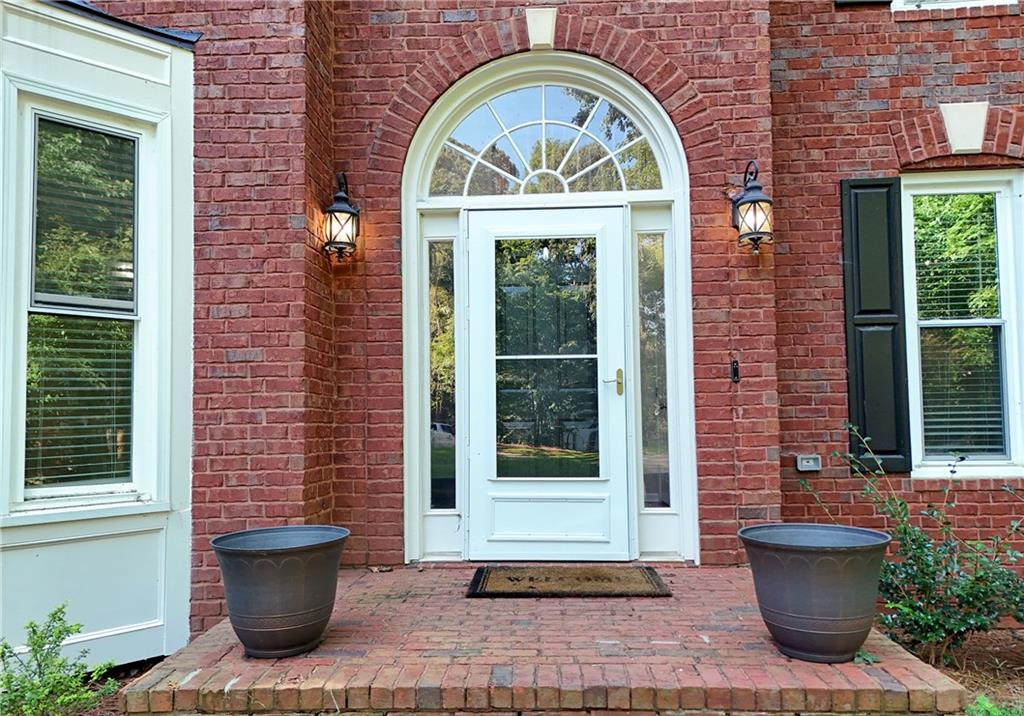 2130 Hickory Cove