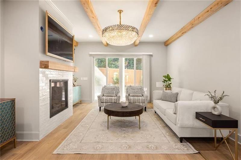 722 Lakeview Avenue NE A