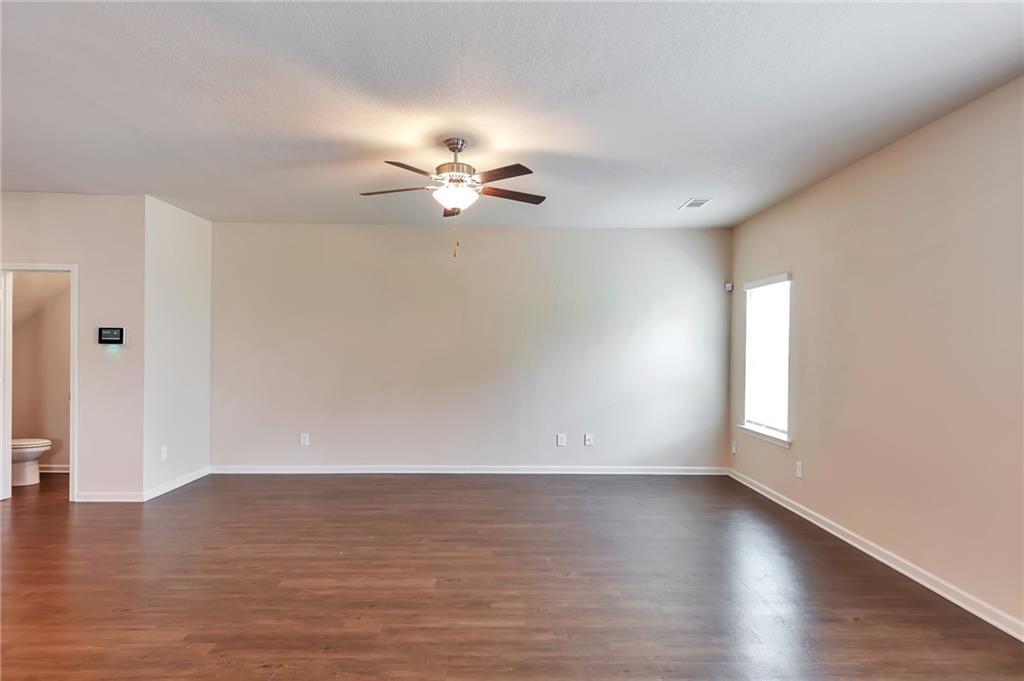 513 Moline Way