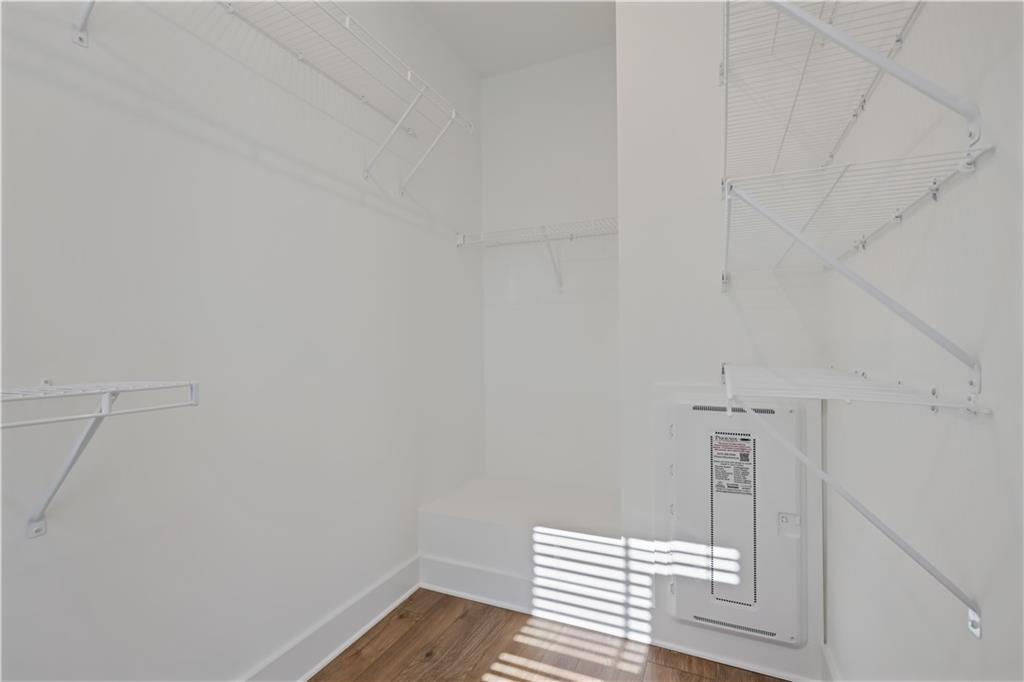 Mackintosh - Residential Lease