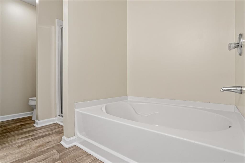 3815 Pleasant Oaks Drive, Lawrenceville, Georgia image 15
