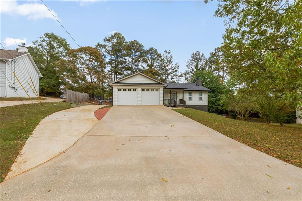 220 Big Bear Court, Palmetto, Georgia image 3