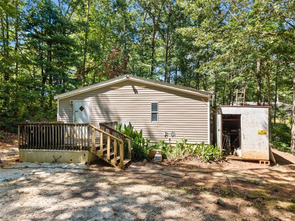 595 RIDGE Road