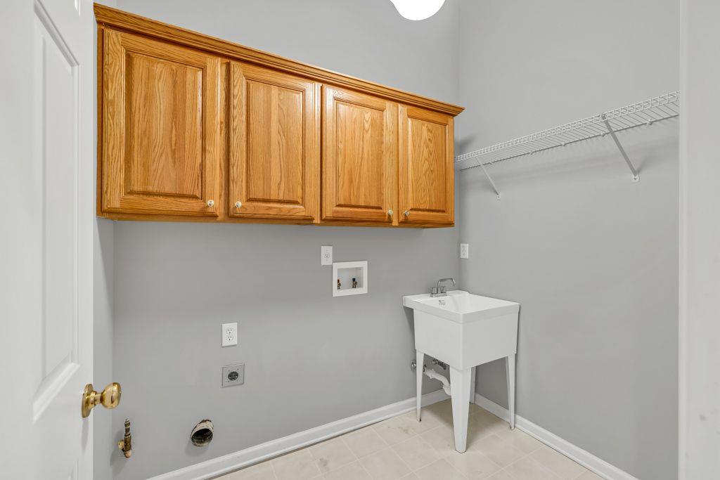 2825 Harbor Cove Court, Cumming, Georgia image 33