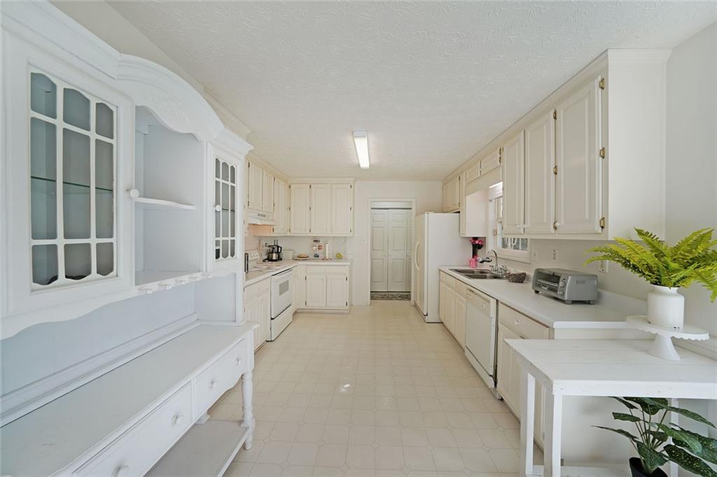 3114 Superior Drive, Dacula, Georgia image 10