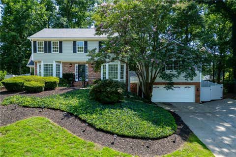 Photo of 315 Derby Ridge Trace, Roswell, GA 30075 (MLS # 7813515)